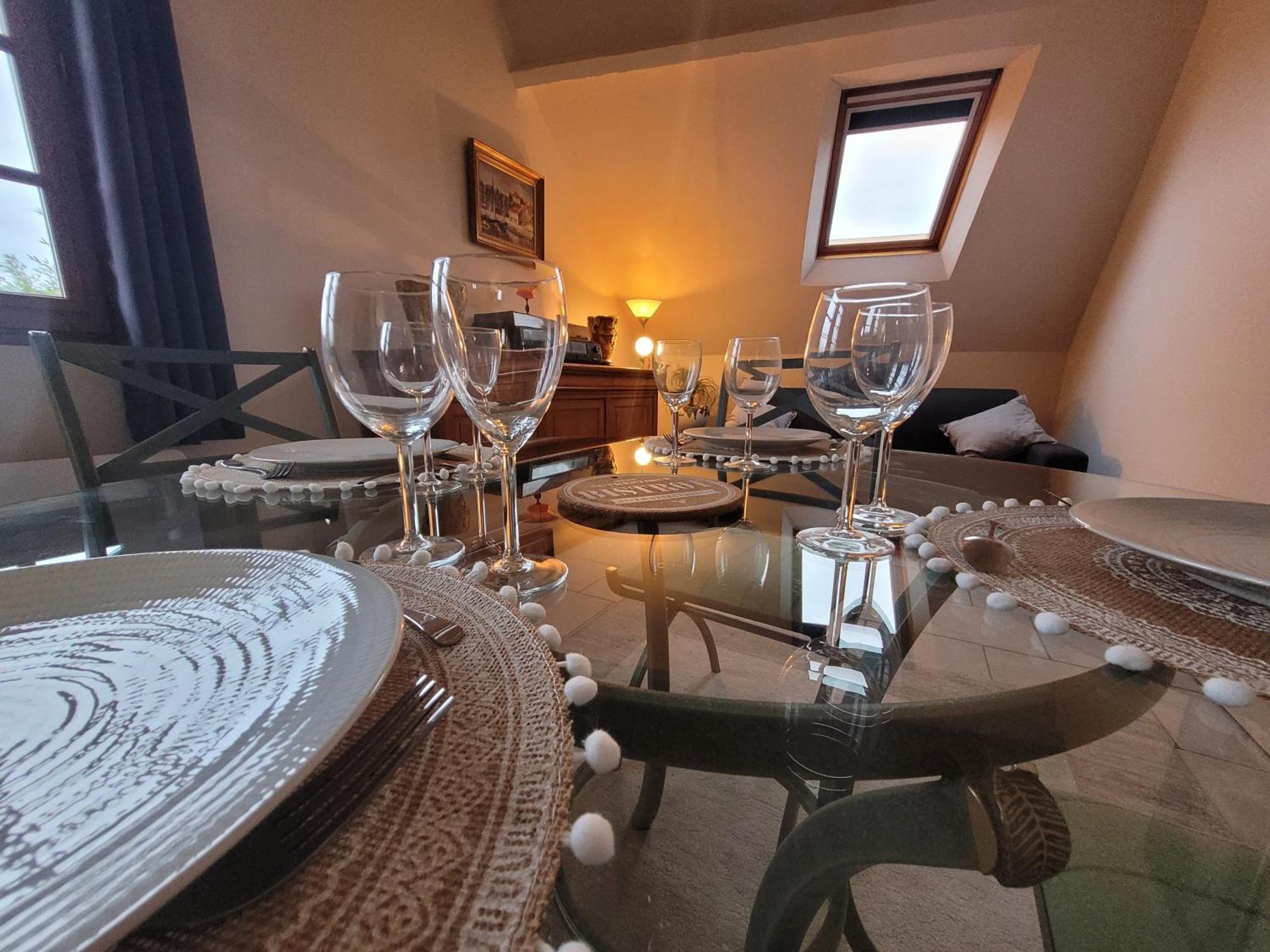 Bienvenue Chez Jocelyne Apartment